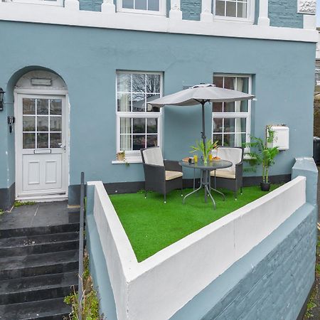 Stylish 2 Bed Apartment Near Beach, Parking, Wifi, Netflix Teignmouth Buitenkant foto