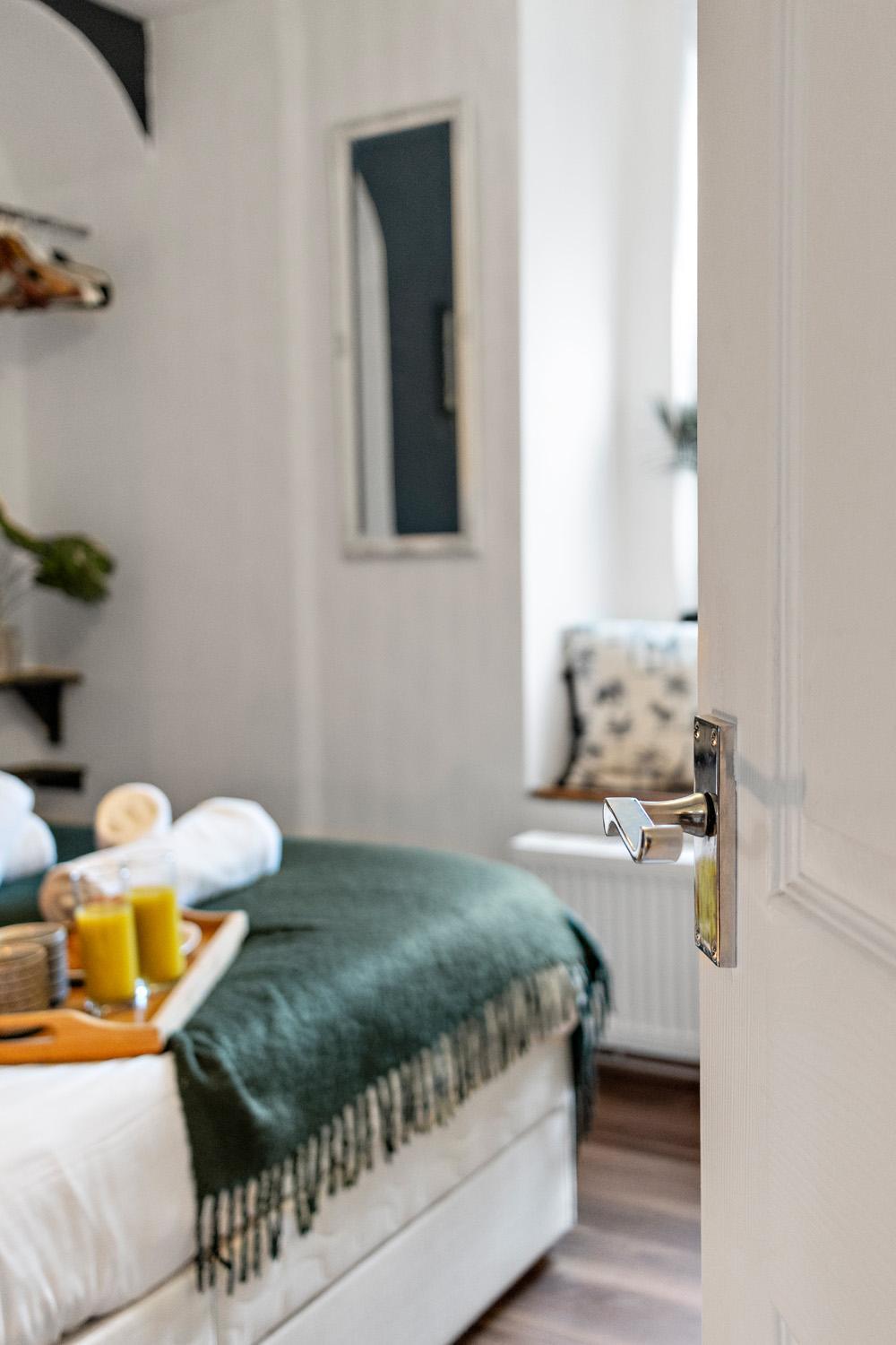 Stylish 2 Bed Apartment Near Beach, Parking, Wifi, Netflix Teignmouth Buitenkant foto