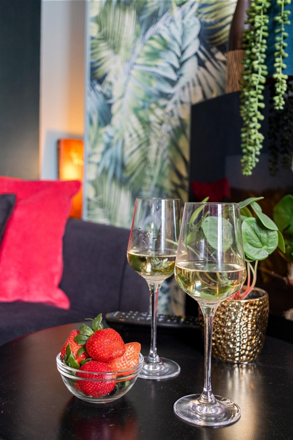 Stylish 2 Bed Apartment Near Beach, Parking, Wifi, Netflix Teignmouth Buitenkant foto